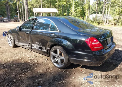 2011 Mercedes-Benz S 550 4Matic from USA, damaged, VIN WDDNG8GB1BA386891